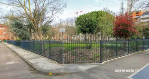normastyl_31100_Toulouse_Jardin-du-Pech_grille_angle